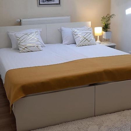Elite Apartment Jasmina Bihać Esterno foto